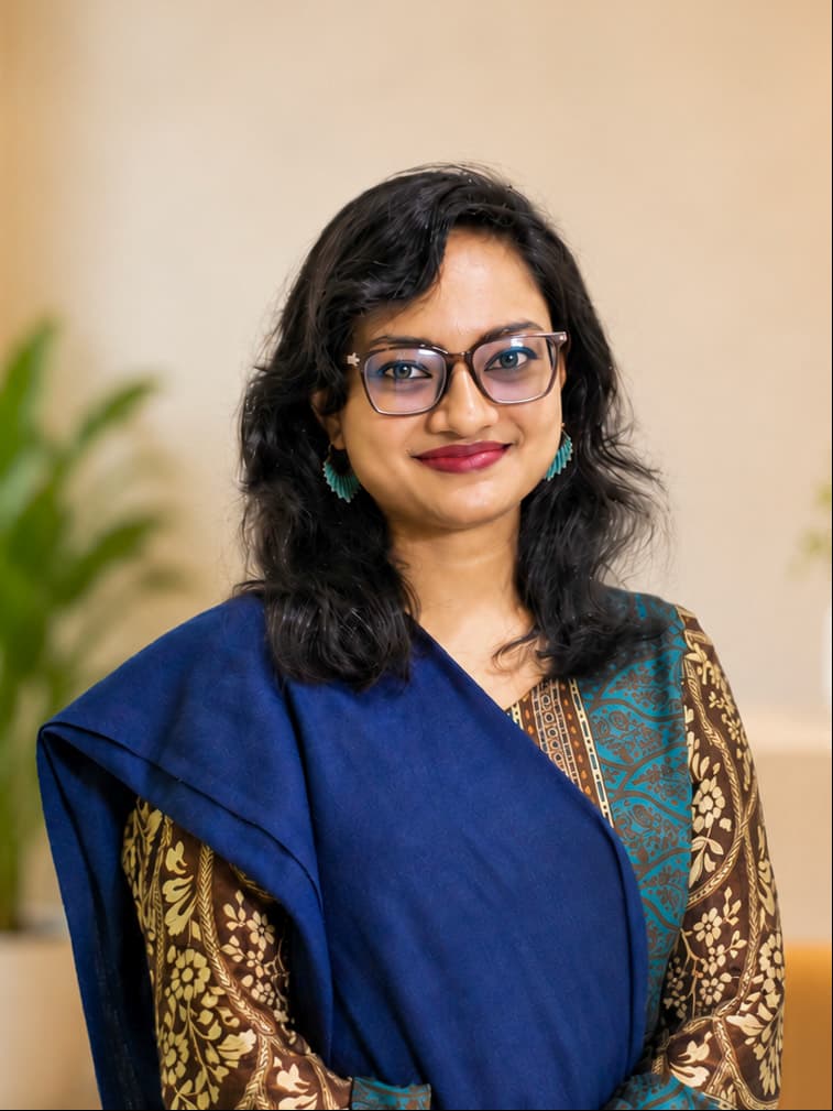 Professional portrait of Nasrin Sultana Shila